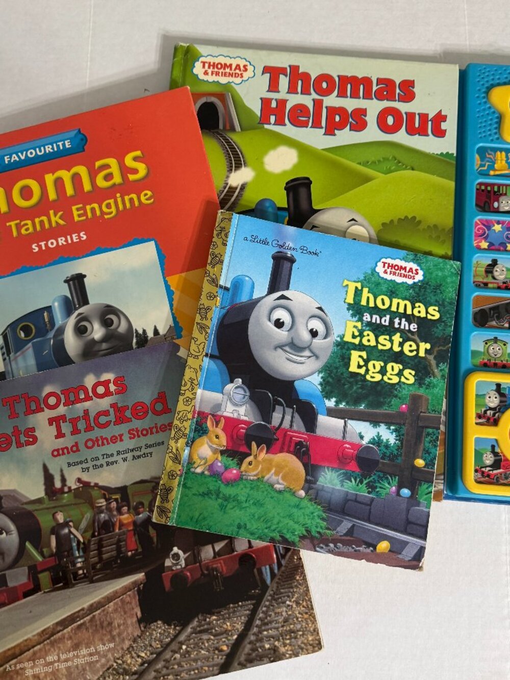 Thomas the Train Lot of 4 Children's Books Tank Engine & Friends Musical Button